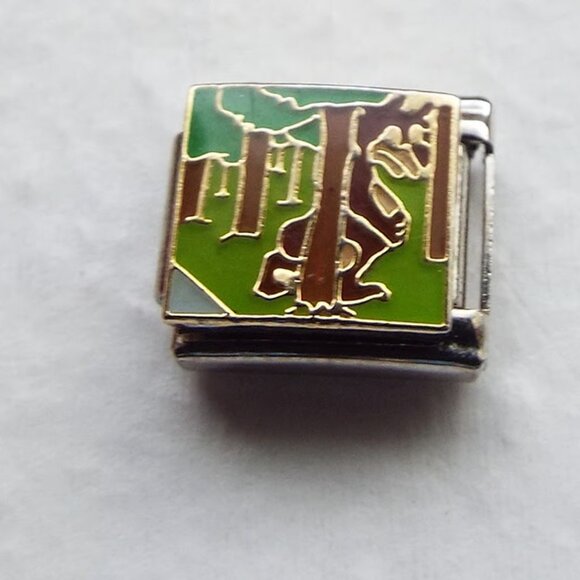 Enamel Big Bad Wolf hiding 9mm stainless steel italian charm bracelet link new - Picture 1 of 2